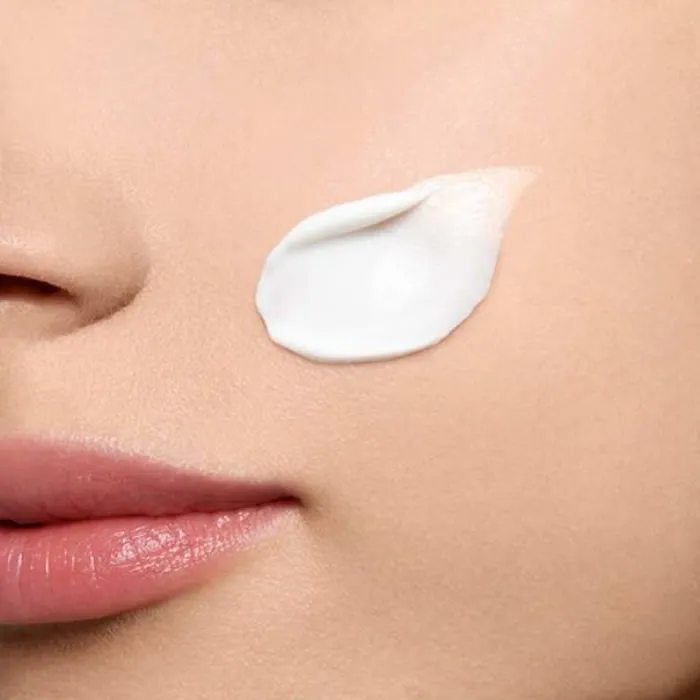 Clarins Hydra-Essentiel Crema idratante 50ml — foto 2