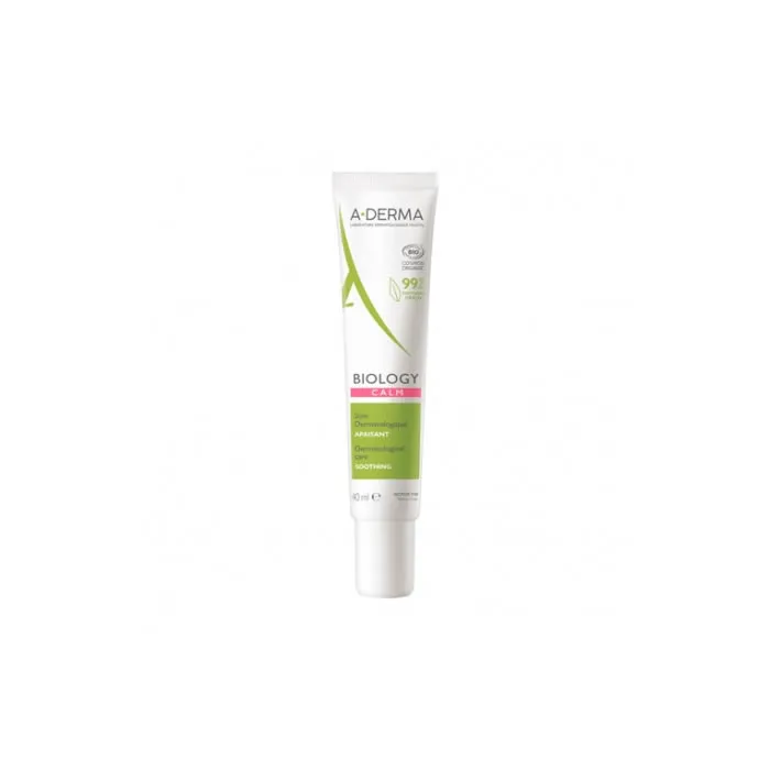 Una crema Derma Biology Calm Care da 40 ml