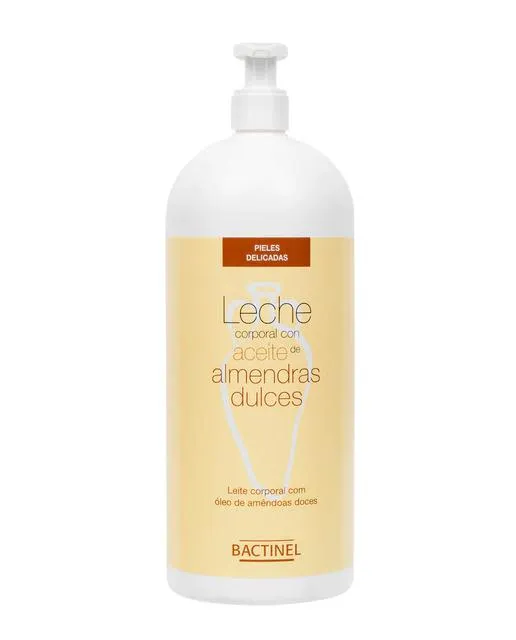 Latte corpo alla mandorla Bactinel 750ml